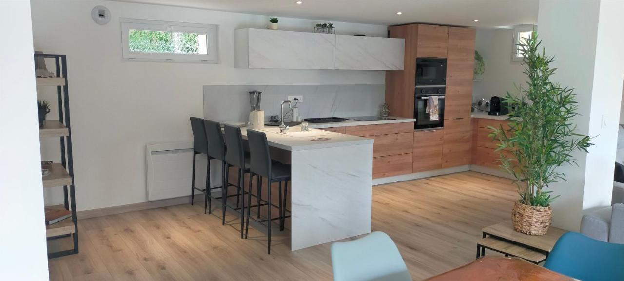 Holiday home Des Gones - Lyon Charme *