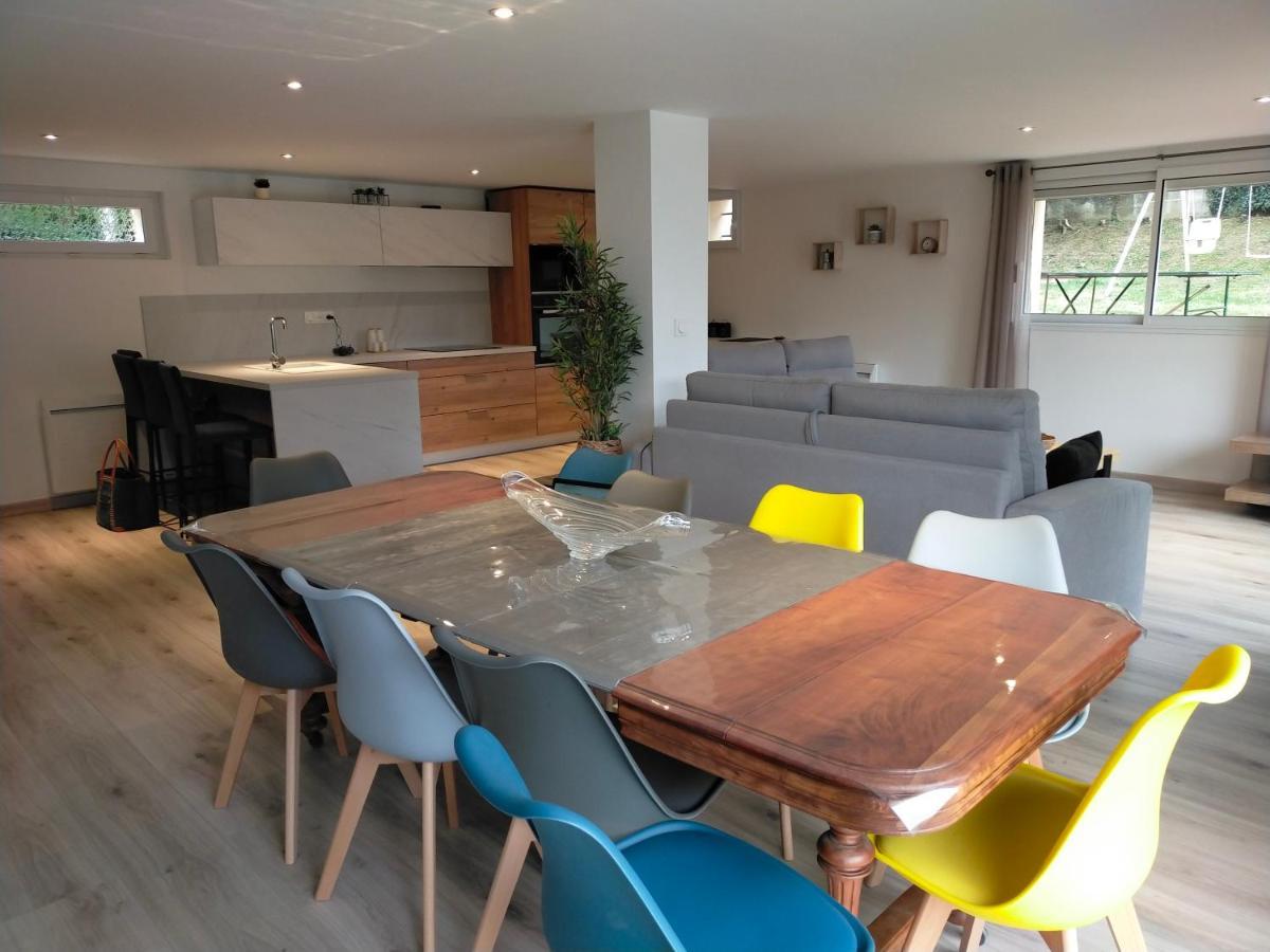 Des Gones - Lyon Charme Holiday home Feyzin